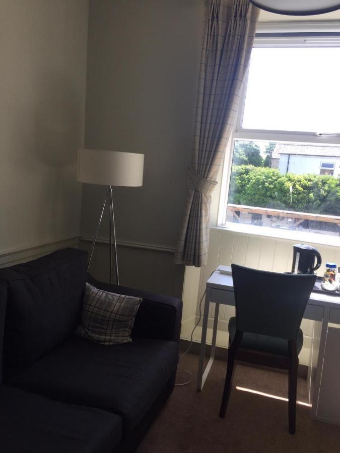 Hotel The Kings Head Chacewater Esterno foto