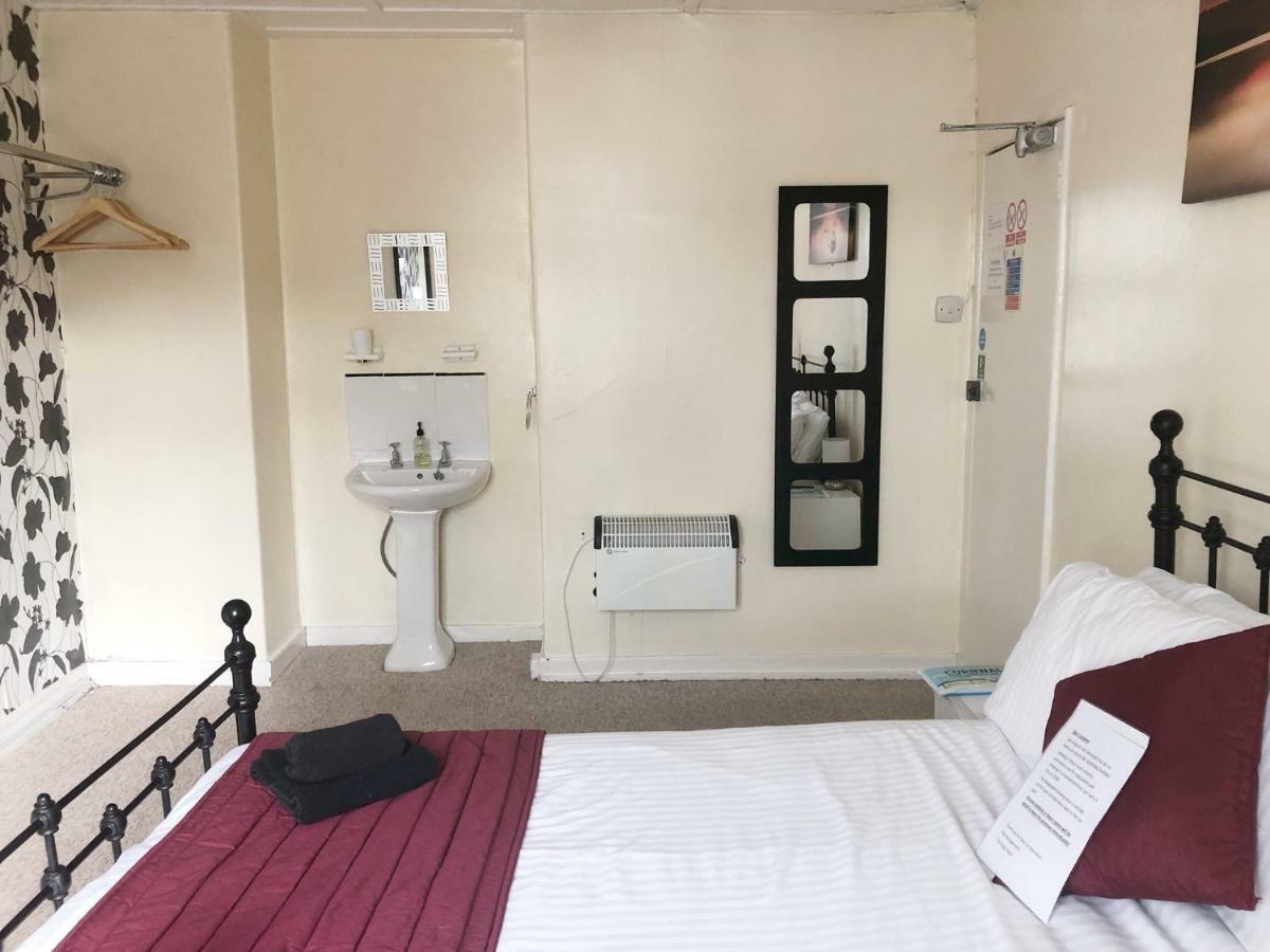 Hotel The Kings Head Chacewater Esterno foto